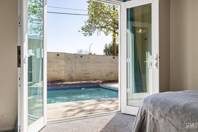 11919 Hannah Denise Avenue, Bakersfield, CA 93312