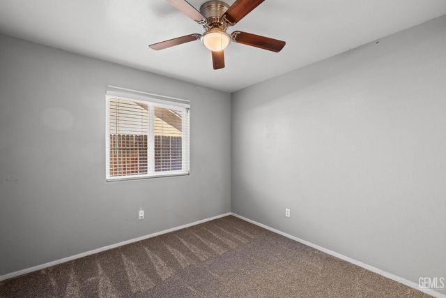 11919 Hannah Denise Avenue, Bakersfield, CA 93312