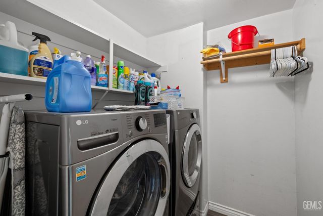 11919 Hannah Denise Avenue, Bakersfield, CA 93312