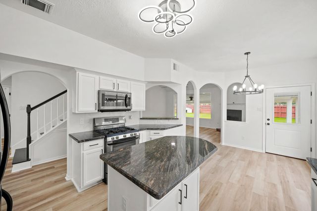 8907 Aberdeen Park Drive, Houston, TX 77095