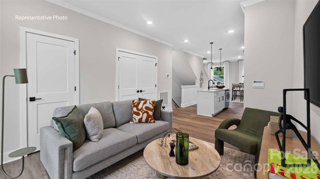 513 Annagh Drive, Charlotte, NC 28217