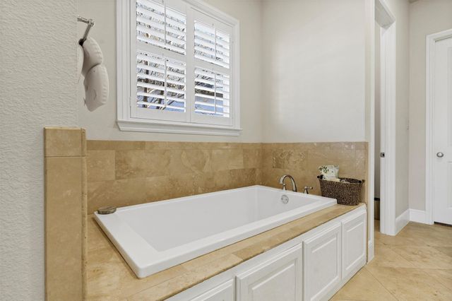 312 Creekview Terrace, Aledo, TX 76008