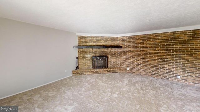 150 DUNLAP RD, Pasadena, MD 21122