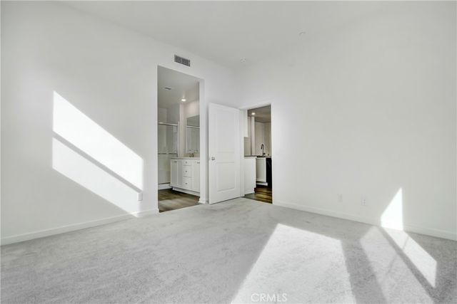 4127 E Circle Paseo 202, Ontario, CA 91764