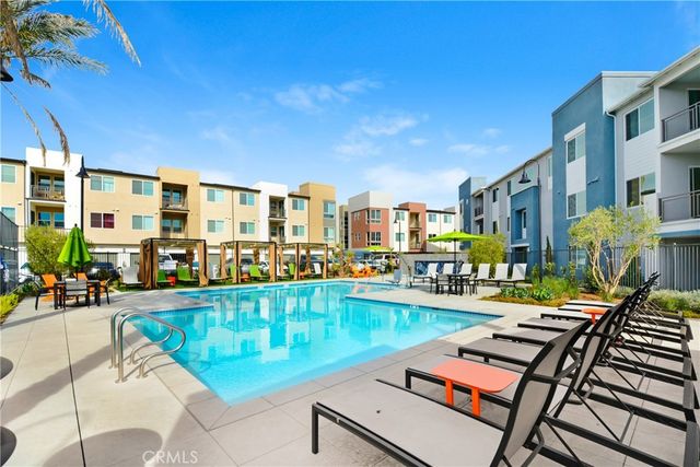 4127 E Circle Paseo 202, Ontario, CA 91764