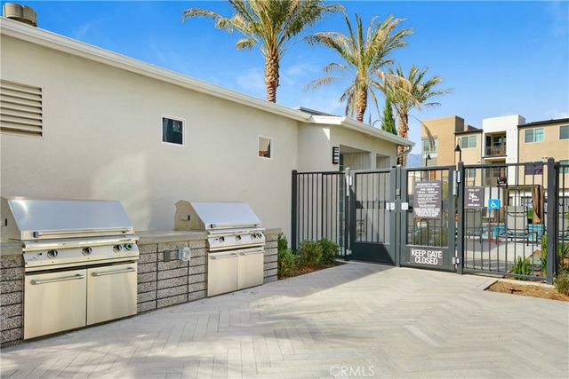 4127 E Circle Paseo 202, Ontario, CA 91764