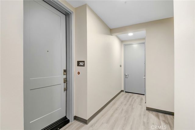 4127 E Circle Paseo 202, Ontario, CA 91764