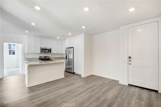 4127 E Circle Paseo 202, Ontario, CA 91764