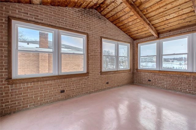 585 Short Street, City Of Greensburg, PA 15601