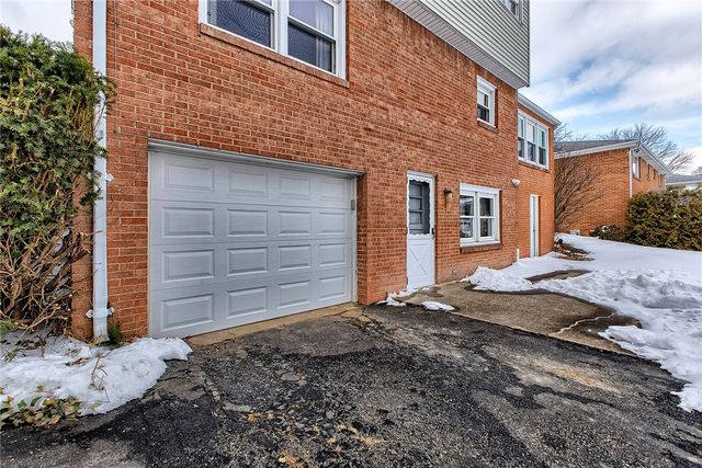 585 Short Street, City Of Greensburg, PA 15601