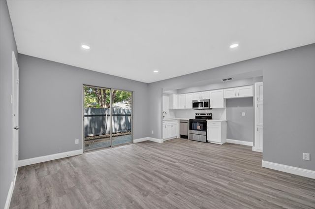 5033 Cedar Springs Road, Dallas, TX 75235