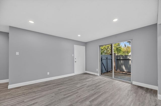 5033 Cedar Springs Road, Dallas, TX 75235