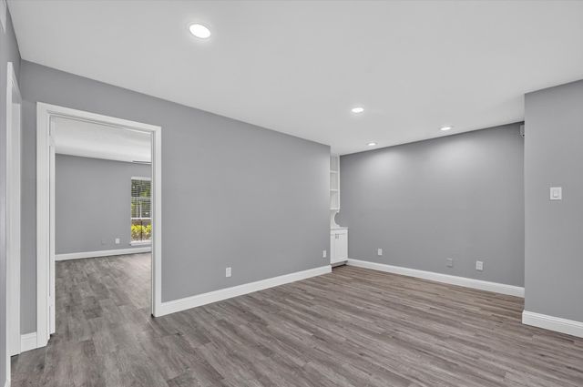 5033 Cedar Springs Road, Dallas, TX 75235