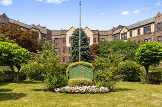 525 W 238th Street 1N, Bronx, NY 10463