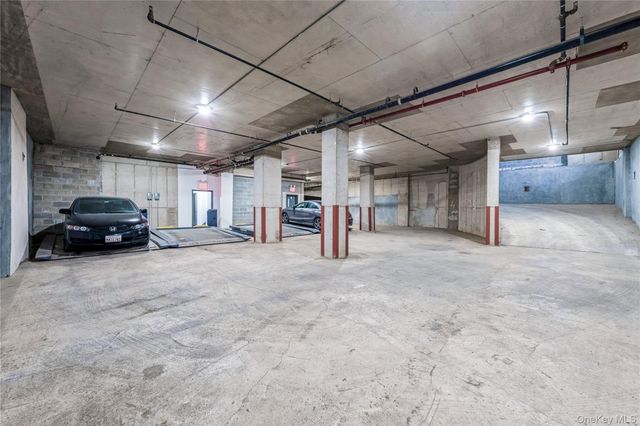 30-63 31st Street 605, Astoria, NY 11102