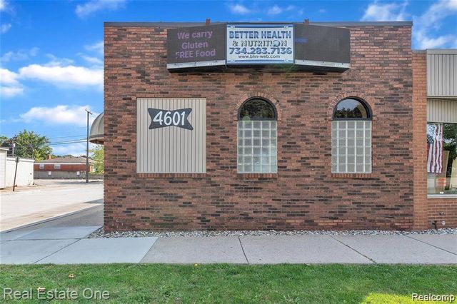 4601 Allen Road, Allen Park, MI 48101