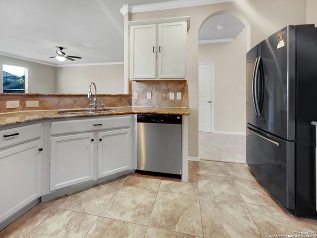 6210 Desert Rose, New Braunfels, TX 78132