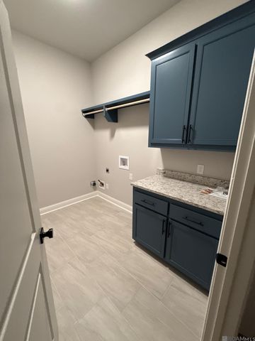 15250 Hazelwood Ct, Prairieville, LA 70769