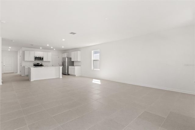 4658 GOLDEN KNIGHT BOULEVARD, Kissimmee, FL 34746