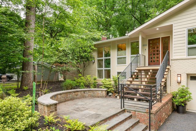 8313 Still Spring Court, Bethesda, MD 20817
