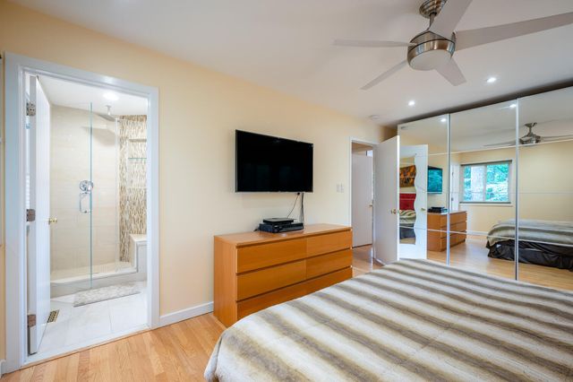 8313 Still Spring Court, Bethesda, MD 20817
