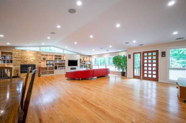 8313 Still Spring Court, Bethesda, MD 20817