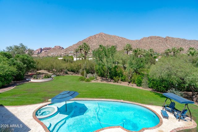 5434 E CAMELHILL Road, Phoenix, AZ 85018