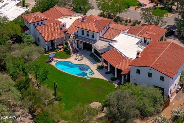 5434 E CAMELHILL Road, Phoenix, AZ 85018