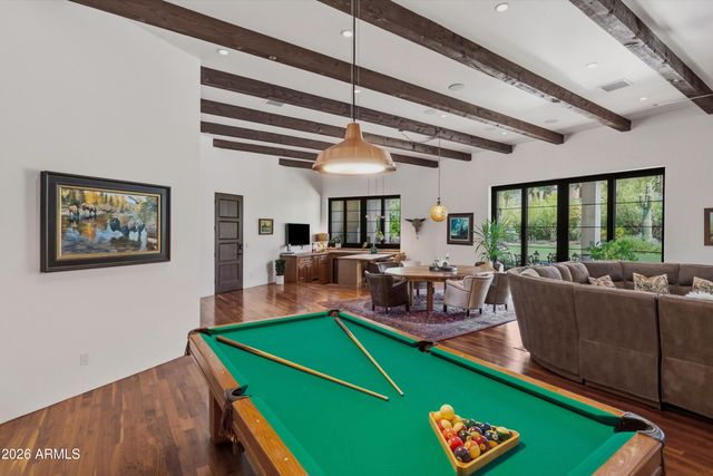 5434 E CAMELHILL Road, Phoenix, AZ 85018