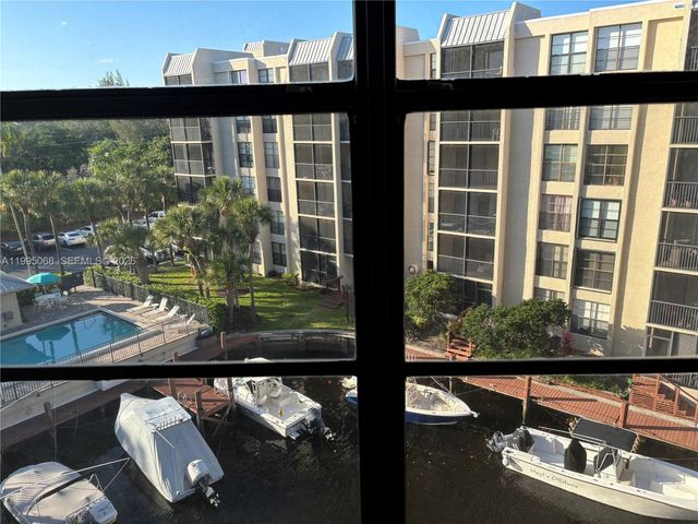 21 Royal Palm way 5060, Boca Raton, FL 33432