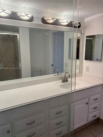 21 Royal Palm way 5060, Boca Raton, FL 33432