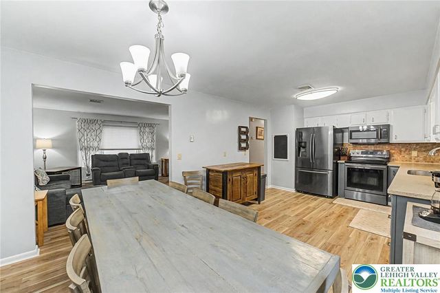 2384 James Drive, South Whitehall Twp, PA 18104