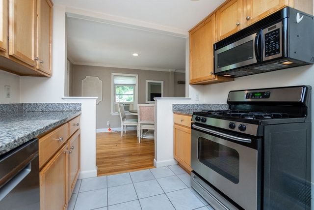 9 Bow St 9, Arlington, MA 02474