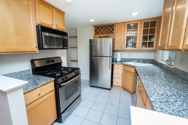 9 Bow St 9, Arlington, MA 02474