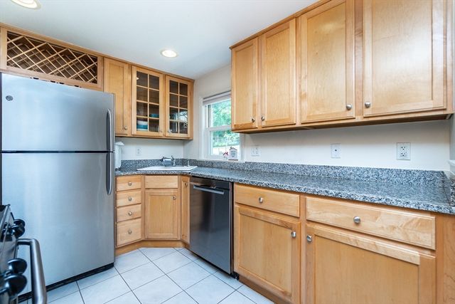 9 Bow St 9, Arlington, MA 02474