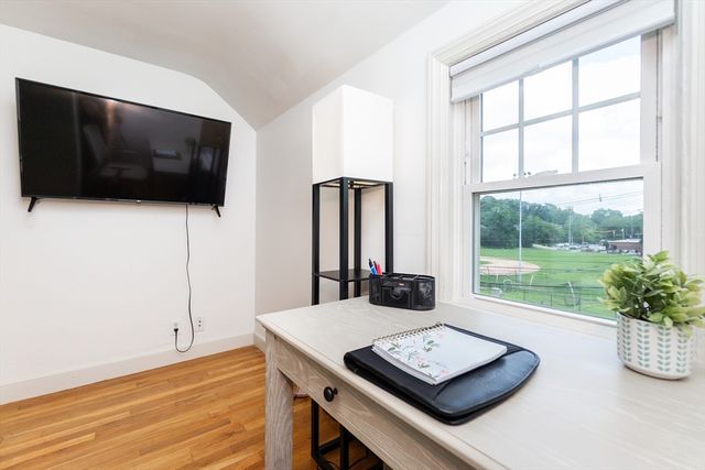9 Bow St 9, Arlington, MA 02474