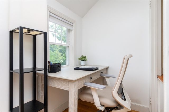 9 Bow St 9, Arlington, MA 02474