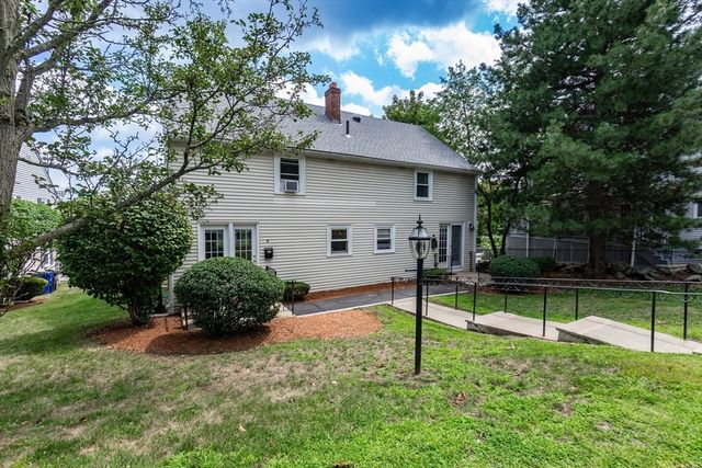9 Bow St 9, Arlington, MA 02474