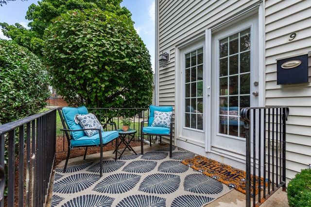 9 Bow St 9, Arlington, MA 02474