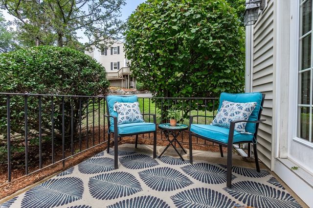 9 Bow St 9, Arlington, MA 02474