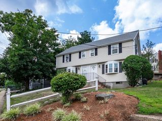 9 Bow St 9, Arlington, MA 02474