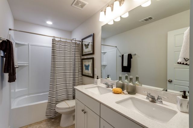 1336 Gentry Drive, Clarksville, TN 37043