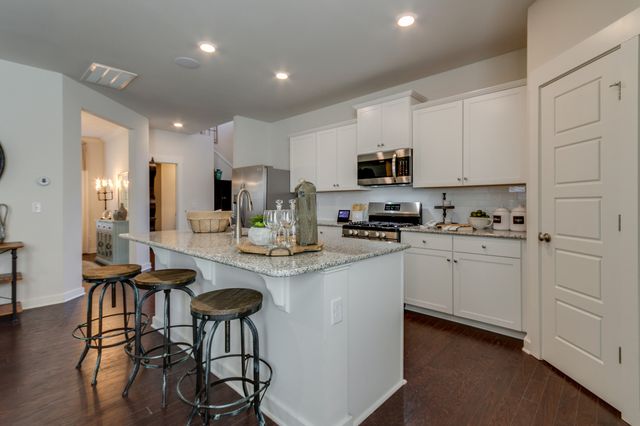 1336 Gentry Drive, Clarksville, TN 37043