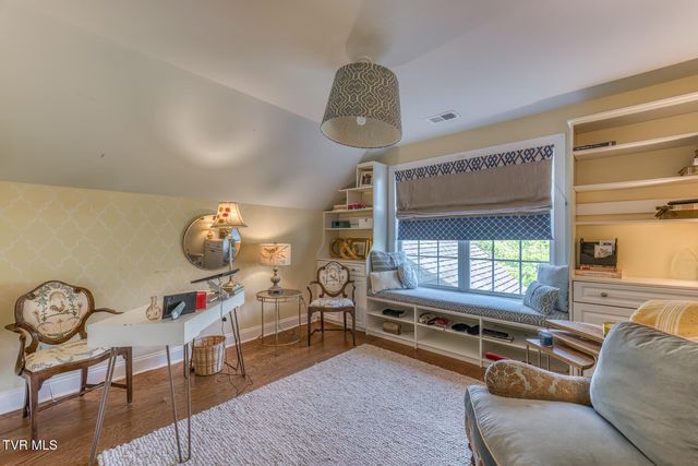 2416 Edinburgh Channel Road, Kingsport, TN 37664