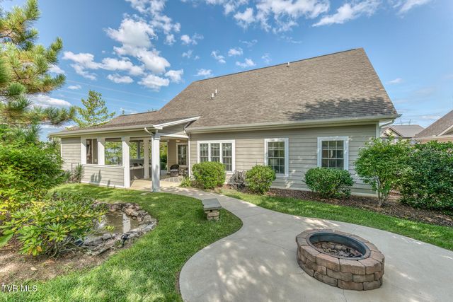 2416 Edinburgh Channel Road, Kingsport, TN 37664