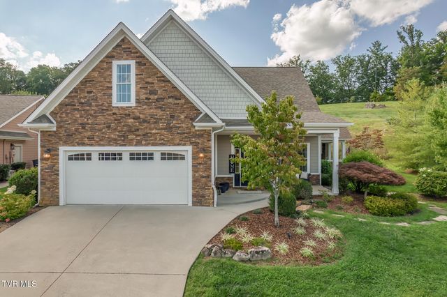 2416 Edinburgh Channel Road, Kingsport, TN 37664