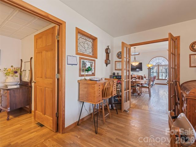 89 Stump Lane, Maggie Valley, NC 28751