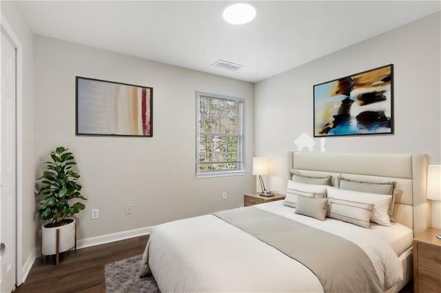 1396 Kennesaw NW Drive B, Atlanta, GA 30318