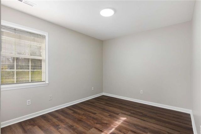 1396 Kennesaw NW Drive B, Atlanta, GA 30318