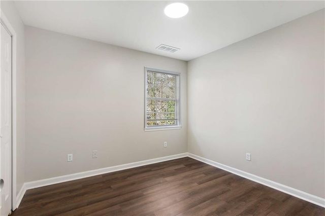 1396 Kennesaw NW Drive B, Atlanta, GA 30318